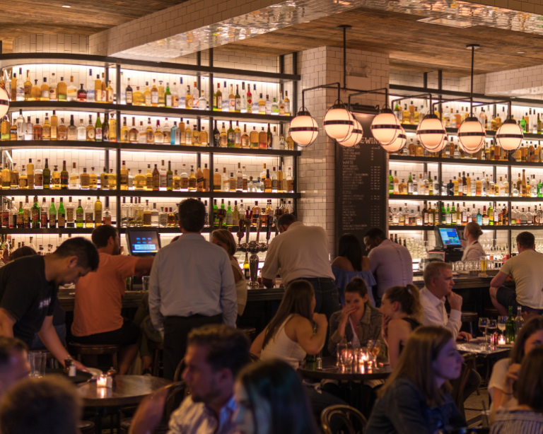 Após recuperação em 2022, bares enxergam inflação como principal desafio