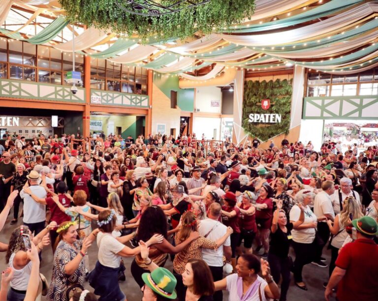 Ambev será cervejaria da Oktober de Blumenau até 2028; aporte é de R$ 100 mi