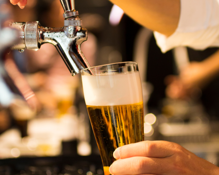 Cervejarias ciganas e de pequeno porte sofrem para recuperar ritmo de vendas