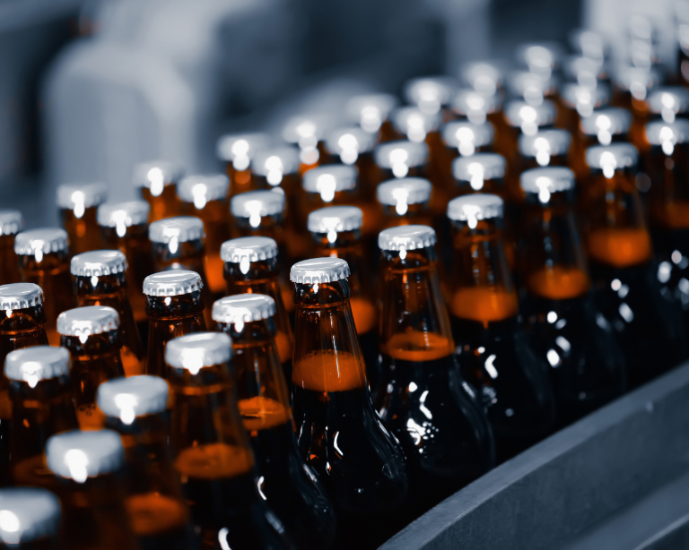 Com carnaval, produção de alcoólicas descola da indústria e cresce 13%