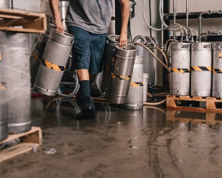 Desaceleração da economia preocupa setor cervejeiro? 12 representantes avaliam