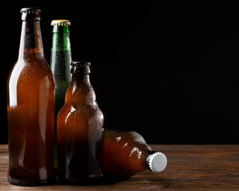 Ação da Heineken cai 8% após balanço; veja como será com AB InBev e Ambev