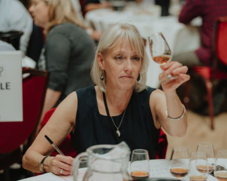 Denker é melhor sul-americana no International Beer Challenge