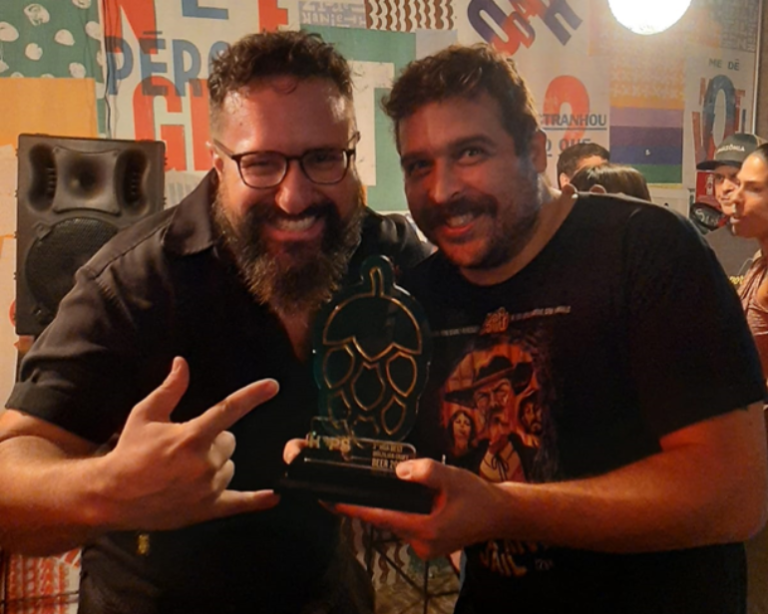 Juan Caloto ganha prêmio de melhor IPA do Brasil feita com lúpulos dos EUA