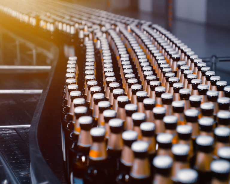 Produção de bebidas alcoólicas tem 4º mês de alta e acelera recuperação