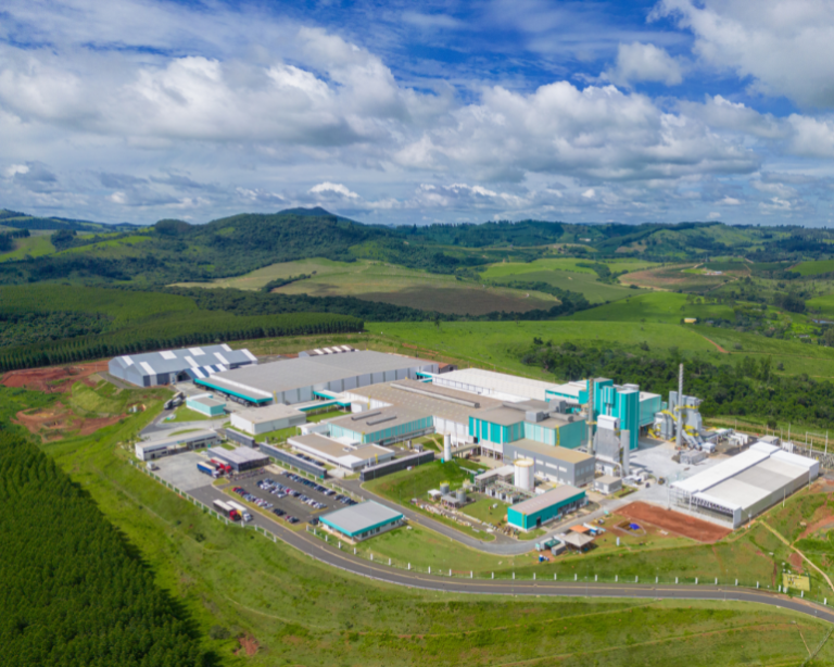 O que a Verallia tem feito para reduzir emissões de carbono em 46% até 2030