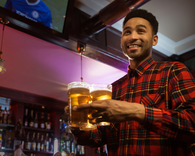 Barreiras socioeconômicas são maior desafio à inclusão de negros nas cervejarias