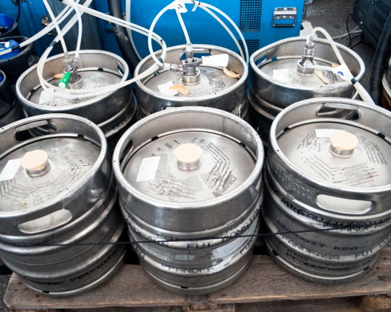 Produção de bebidas alcoólicas começa 2024 com crescimento robusto