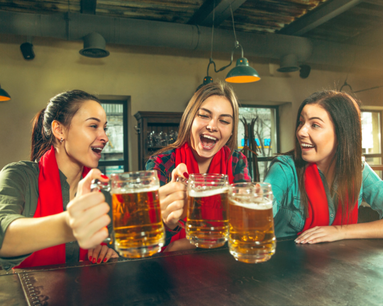 Cervejarias destacam presença feminina com lançamento e brassagem