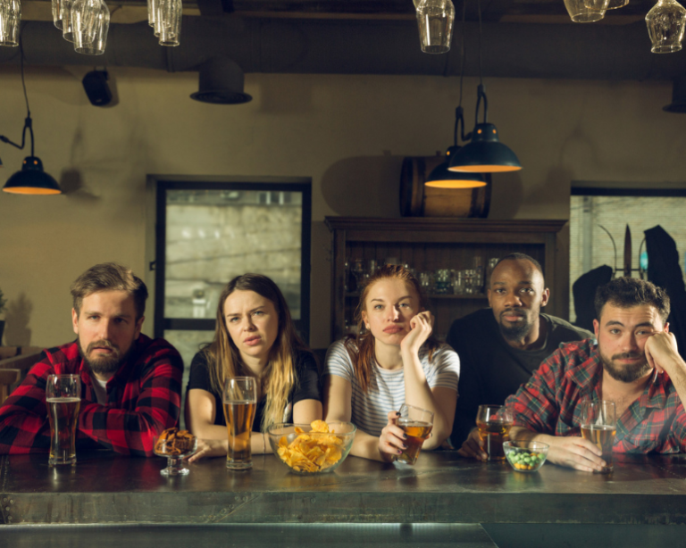 Inflação da cerveja dispara nos bares em março, revela IBGE