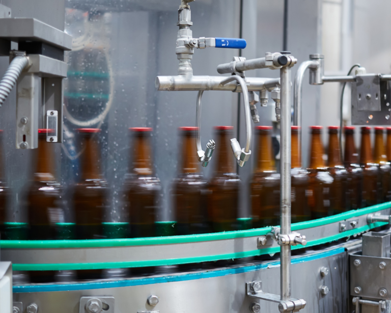 Com alta de 4,6%, produção de bebidas alcoólicas cresce pelo 8º mês seguido