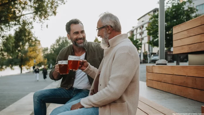 Presentear com cerveja no Dia dos Pais é uma ótima escolha. E dá até para combinar cada tipo da bebida com um estilo de pai