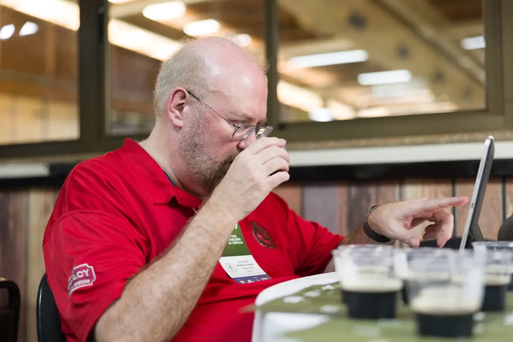 Conselho Consultivo do Concurso Brasileiro de Cervejas de Blumenau (SC) conta com nomes de peso como Gordon Strong, presidente do BJCP (Crédito:  Daniel Zimmermann / Divulgação)