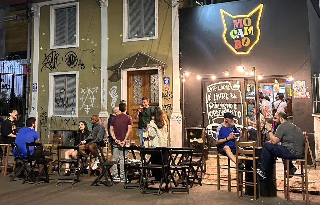 Bar está sendo um negócio mais víável do que foi a cervejaria, avalia Marcelo (Crédito: Implicantes)