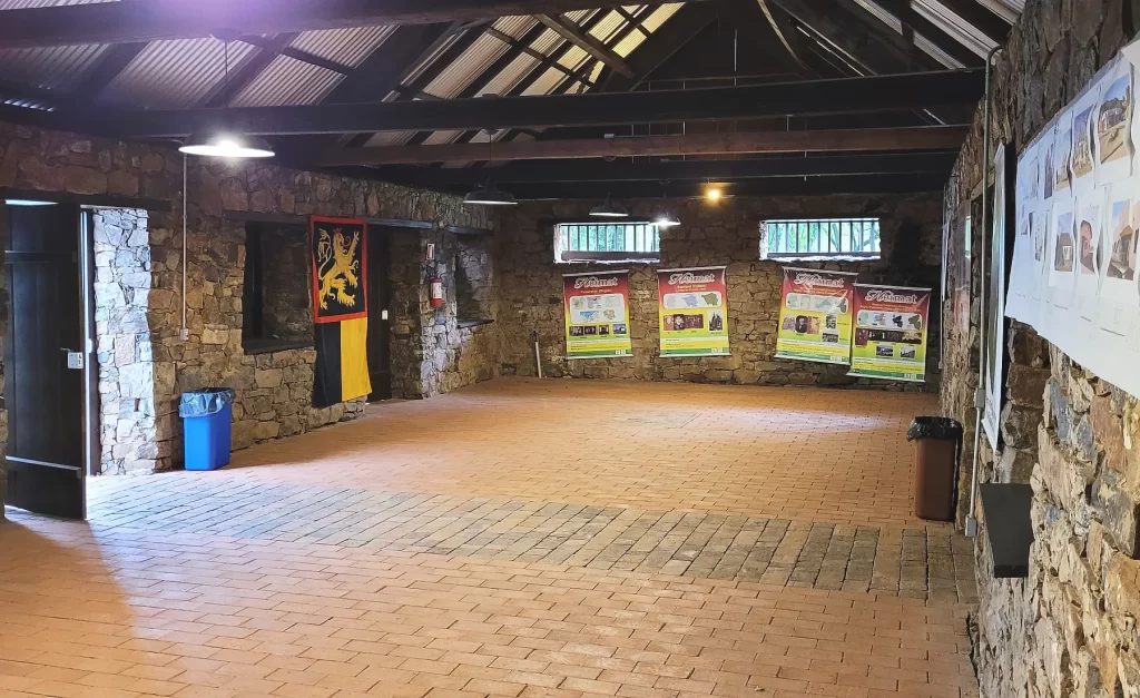 Prédio da cervejaria foi feito em pedra, provavelmente para manter a temperatura baixa e ajudar no processo de fabricação da cerveja (Crédito: Luís Celso Jr./Arquivo pessoal)