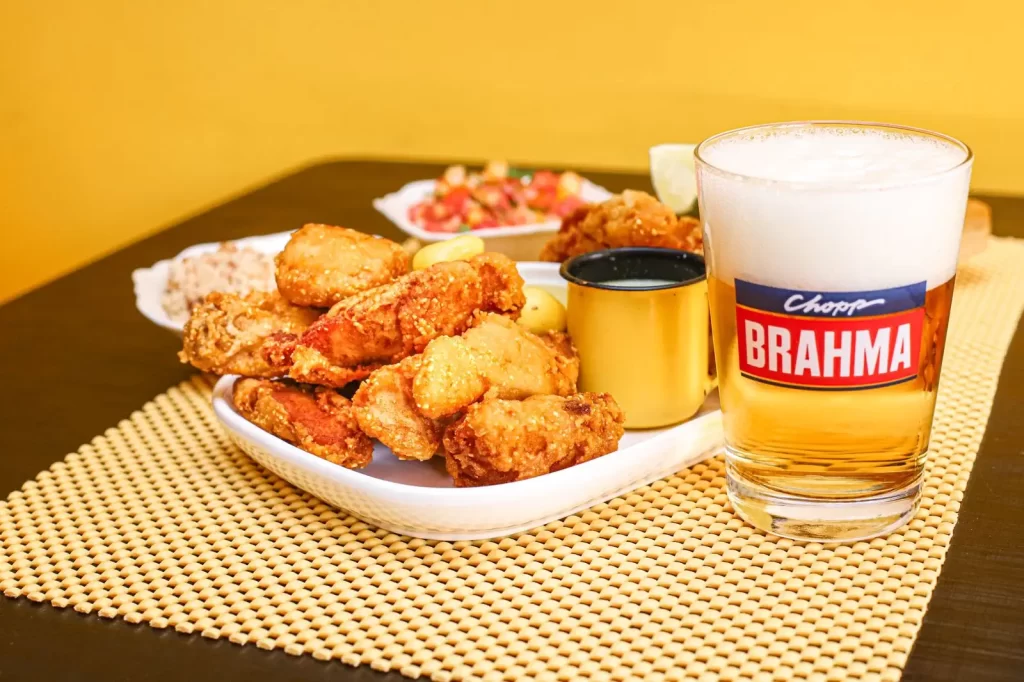 Guia de Bares Brahma é rota cervejeira pelos bares, com direito a chope e harmonizações (Divulgação / Ambev)