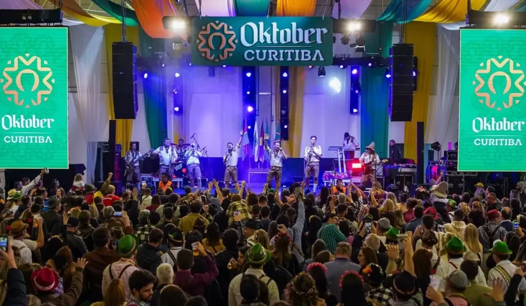 Oktoberfest em Curitiba acontece de 18 a 26 de outubro (Crédito: Divulgação / Oktoberfest Curitiba)