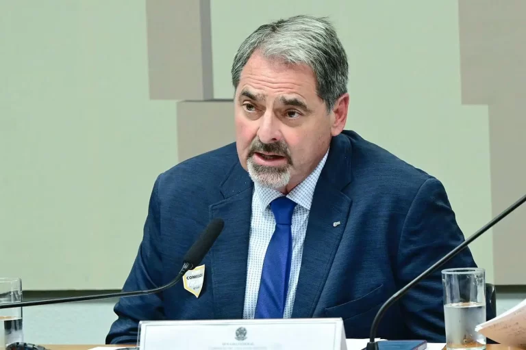 Álcool ilícito pode responder por até 27% do consumo global de bebidas, diz Tracit