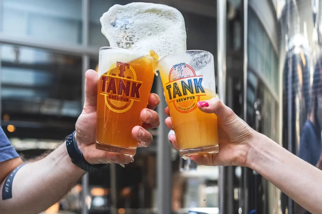 Tank Brewpub lançara uma IPA por sábado em novembro (Crédito: Fabio Comolatti/ Tank Brewpub)
