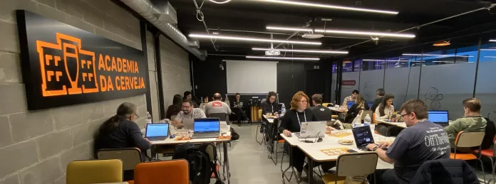 Etapa nacional da Copa Cerveja Brasil 2025 teve avaliação de 277 rótulos já medalhados nas etapas regionais (Crédito: Divulgação/ Louvada)