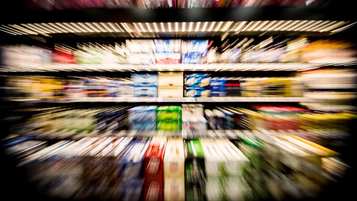 Mercado de cerveja sem álcool cresceu, mas ainda é difícil encontrar esse tipo de produto em muitos locais - principalmente opções artesanais e de estilos diversos (Crédito: Canva.com)