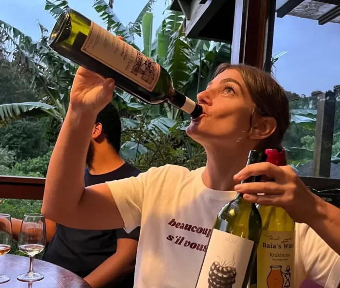 Lis Cereja e a Enoteca Saint VinSaint moldaram a cena dos vinhos naturais do país (Crédito: reprodução Instagram da Enoteca Saint VinSaint)