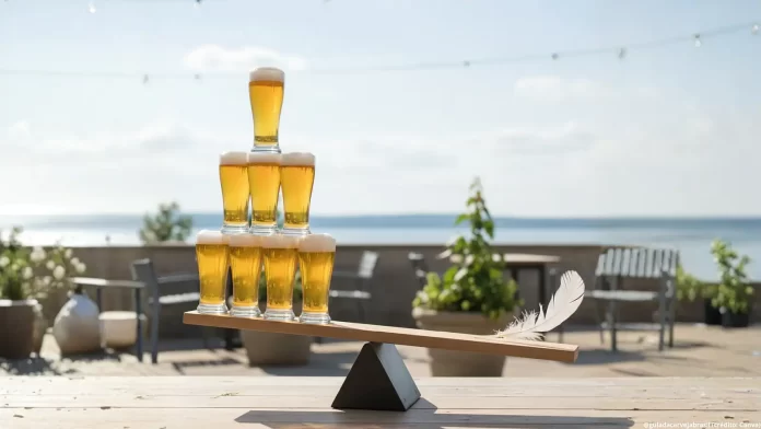 Quantidade de carboidratos e teor alcoólico influenciam muito na quantidade de calorias das cervejas. Confira o ranking das opções e o infográfico (Crédito: Imagem gerada por IA/ Gemini)