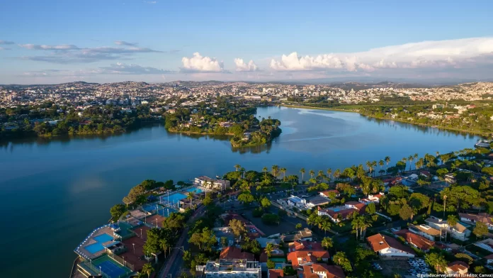 Confira uma rota de sete locais para beber cerveja artesanal em Belo Horizonte (Crédito: Canva.com)