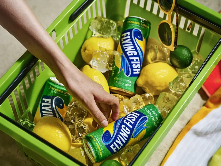 Cerveja Flying Fish estreia em São Paulo nas lojas Oxxo