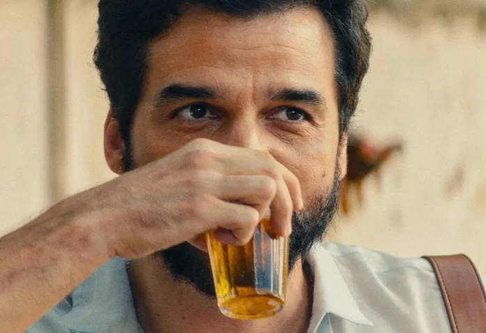 Wagner Moura é uma das personalidades culturais com quem os participantes da pesquisa do Guia da Cerveja querem brindar (Reprodução)