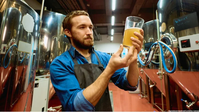 Cerveja sem álcool não precisa ser sensorialmente sem graça (Crédito: Canva.com)