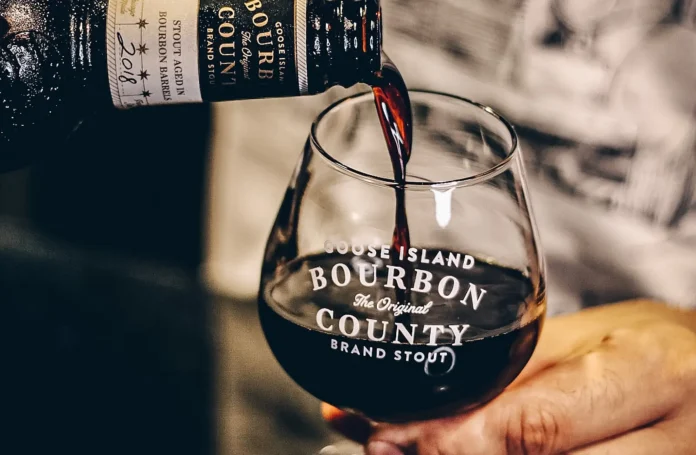 Goose Island Bourbon County é uma cerveja que precisa de tempo (Imagens: Divulgação)