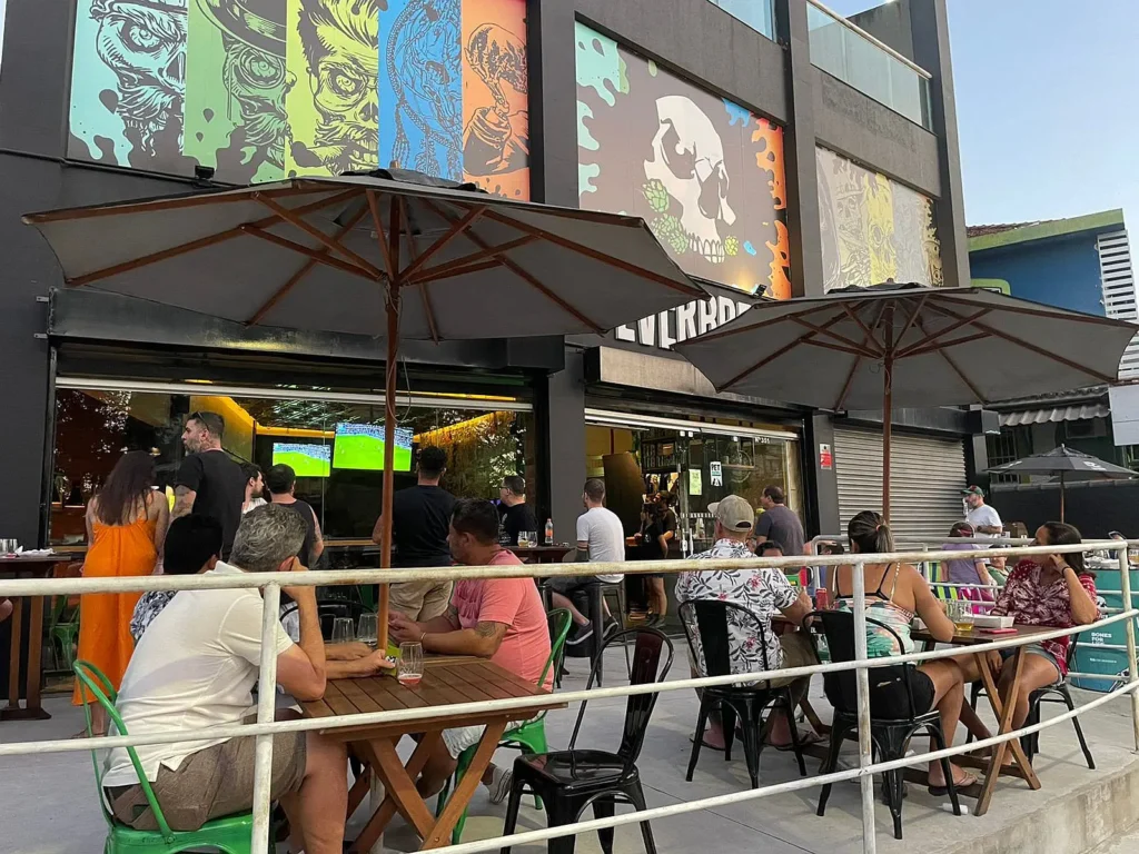 EverPub foi o primeiro ponto de venda próprio da marca em Santos e recebe esquenta da festa de 10 anos neste sábado (29) (Crédito: Arquivo pessoal)