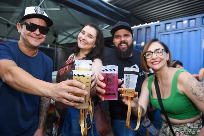 Festival das Cervejarias Paulistanas acontece neste final de semana com cerca de 70 torneiras de chope na Zona Oeste de São Paulo (Crédito: Divulgação)
